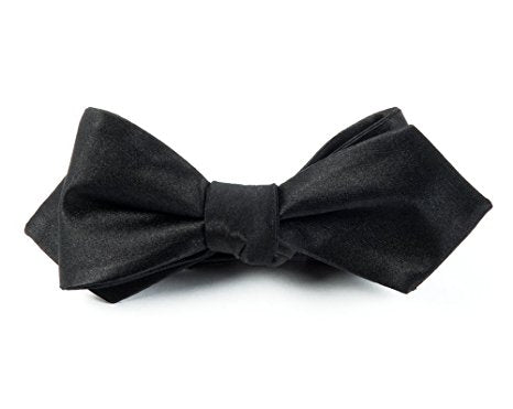 The Bow Tie: Men’s Fashion Accessories to Cause the Most Angst at Prom