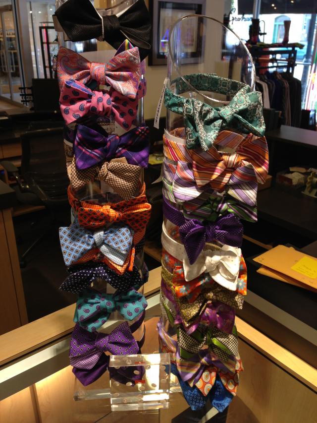 How to Size the Most Popular Mens Fashion Accessories: The Bow Tie